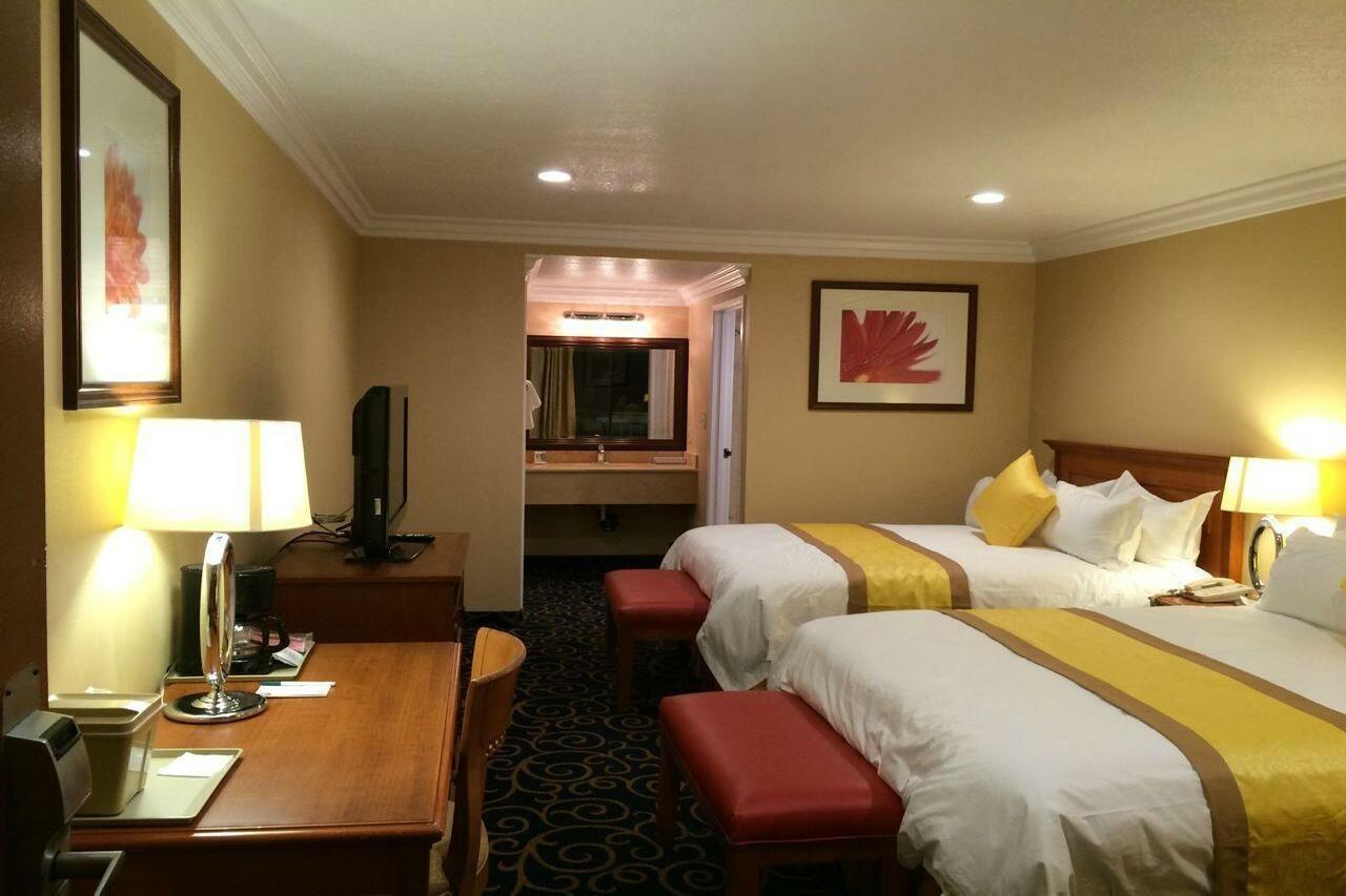 Quality Inn Long Beach - Signal Hill Extérieur photo