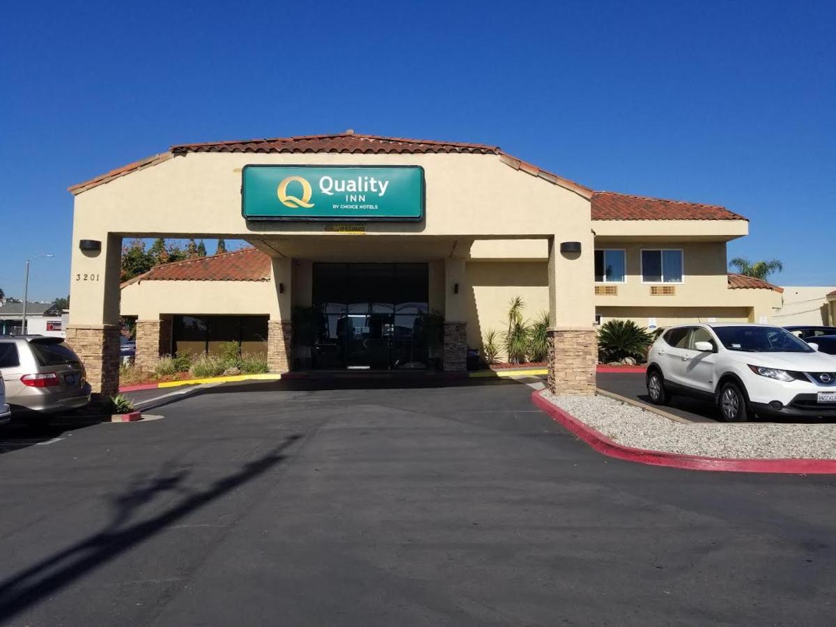 Quality Inn Long Beach - Signal Hill Extérieur photo