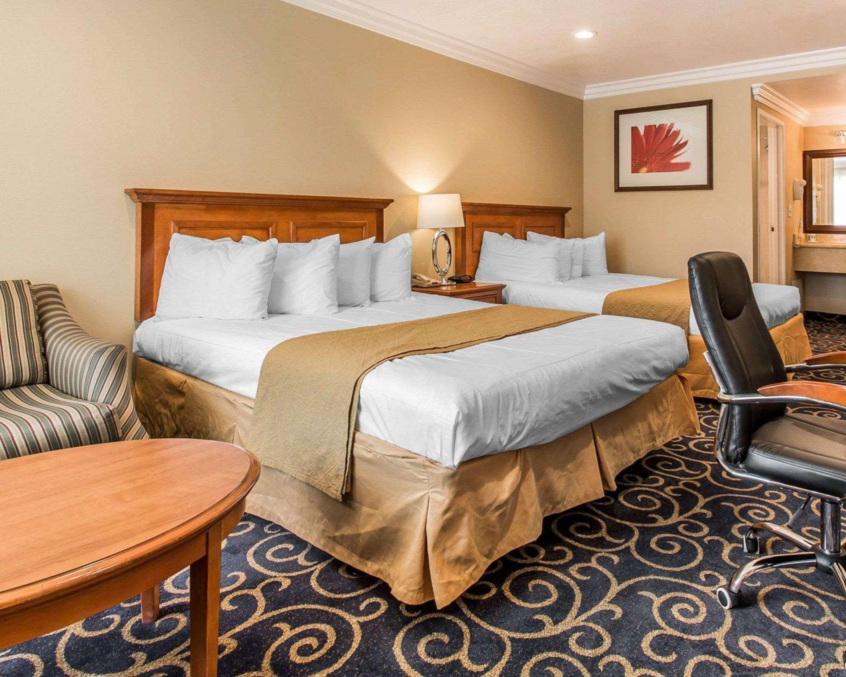 Quality Inn Long Beach - Signal Hill Extérieur photo