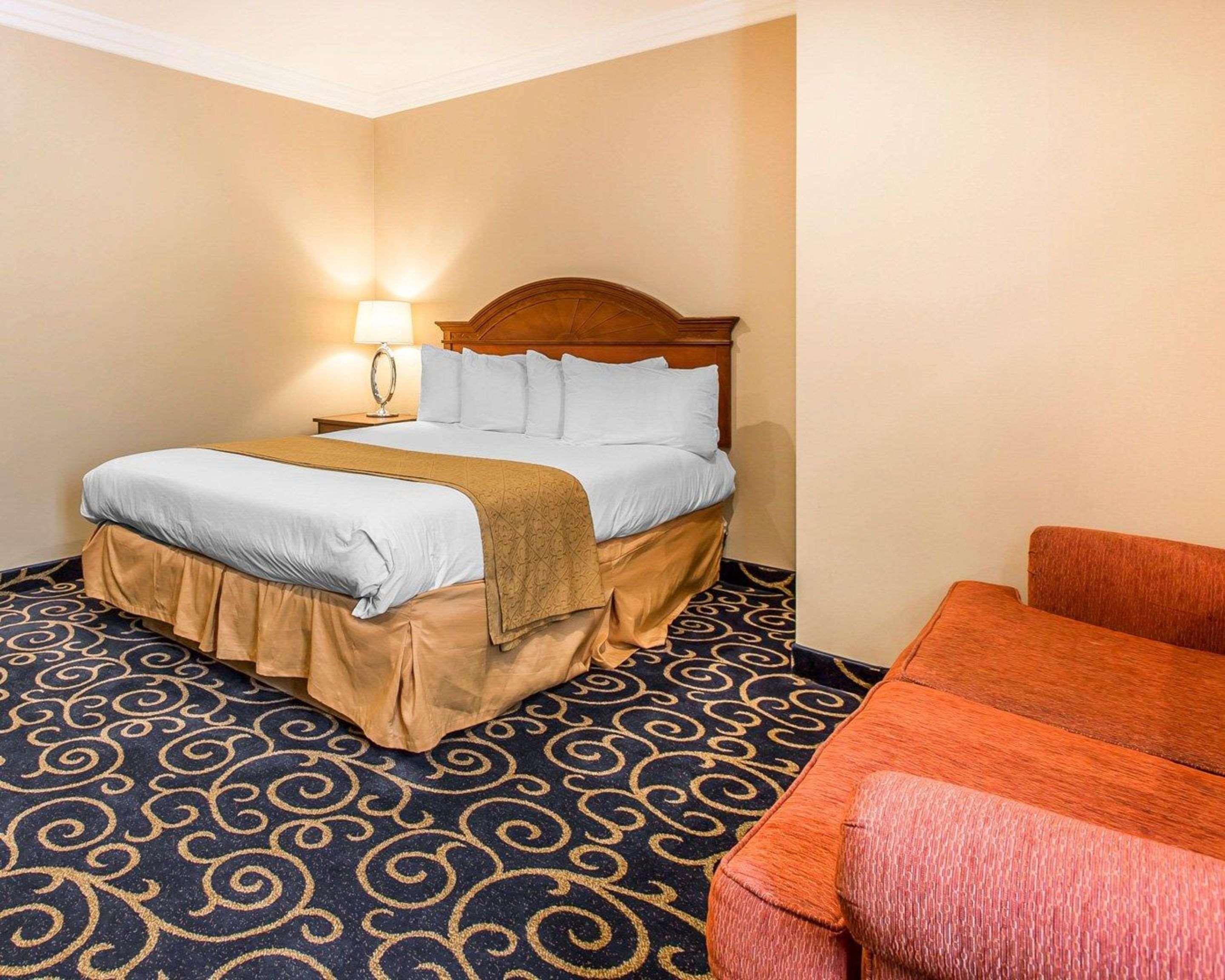 Quality Inn Long Beach - Signal Hill Extérieur photo